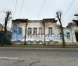 продам цокольный этаж на первой линии в центре