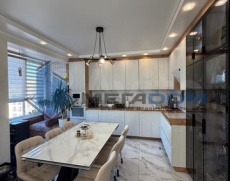 продам квартиру на ул. Крымской весны