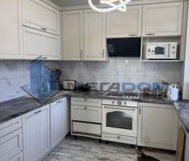 Продам дом чистеньком 277 м.кв.