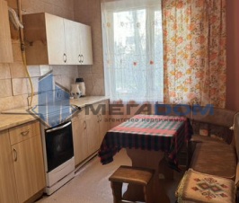 продам 3 комнатную квартиру в симферополе на лермонтова