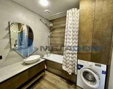 продам 2-х комнатную на суворова